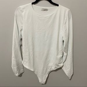 (Brand new) Aritzia Babaton Contour Long Sleeve Bodysuit